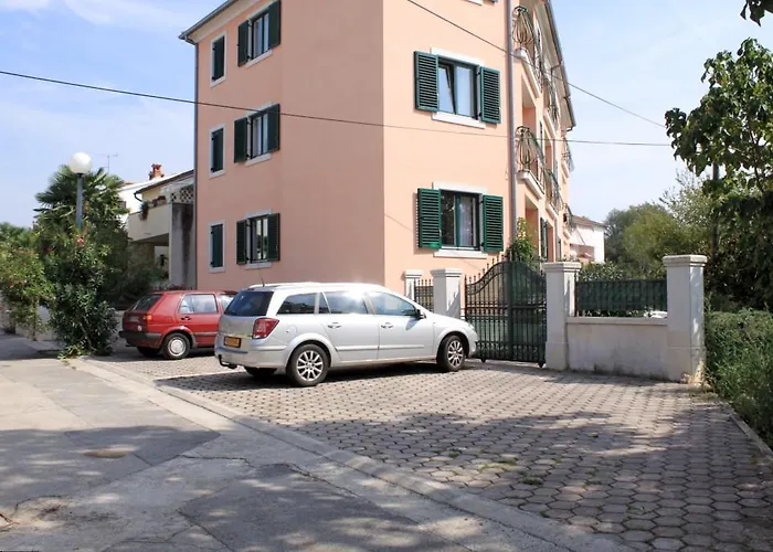 With A Parking Space - 7113 Apartment *