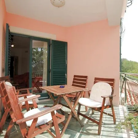 With A Parking Space - 7113 Daire Rovinj