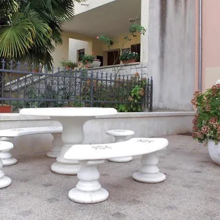 With A Parking Space - 7113 Apartman